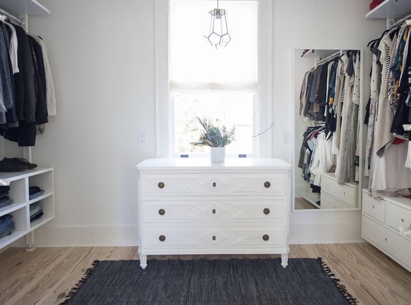 Rugs That Will Enhance Your Walk-In Closet