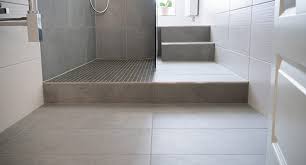 Choosing the Right Flooring for a Bathroom