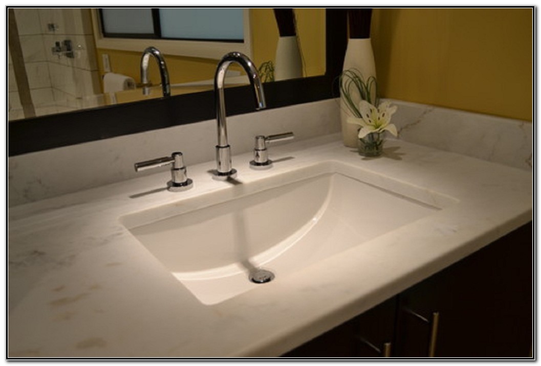 square or oval sink in bathroom